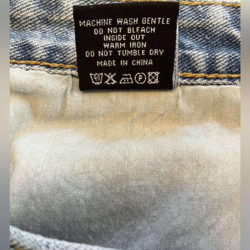 PrettyLittleThing Split Leg Jeans 16 UK/12 US - Picture 11 of 11